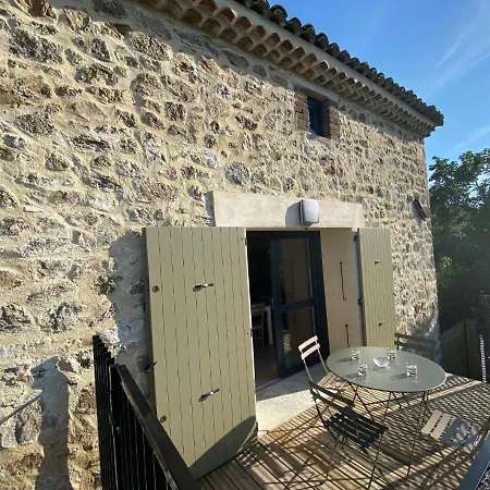 Gites Aubergine Et Poivron Toulaud Exterior photo